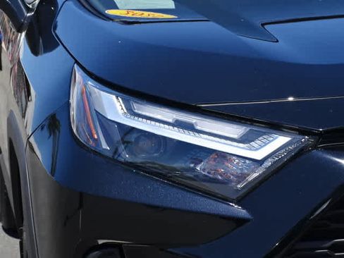Certified 2025 Toyota RAV4 XLE w/ Convenience Package FWD image 5