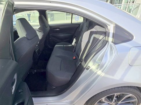 Used 2020 Toyota Corolla SE image 26