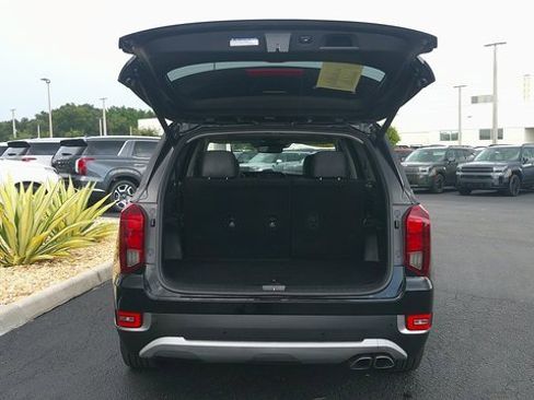 Certified 2022 Hyundai Palisade SEL w/ Premium Package image 26