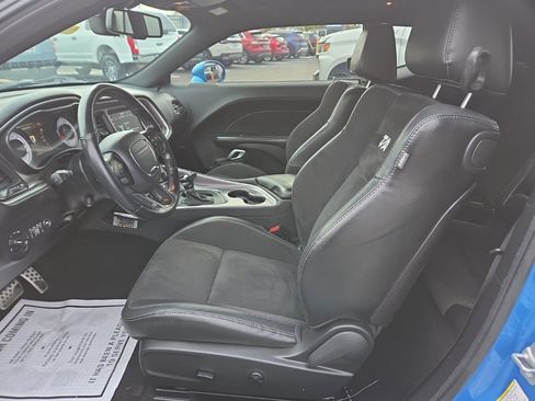 Used 2019 Dodge Challenger R/T Scat Pack w/ T/A Package image 16