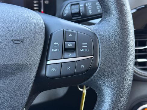 Used 2023 Ford Escape AWD image 25