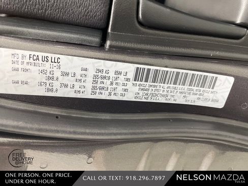 Used 2017 Jeep Grand Cherokee Limited w/ Luxury Group II image 60