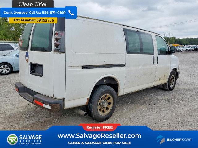 Used 2013 Chevrolet Express 1500 RWD image 4