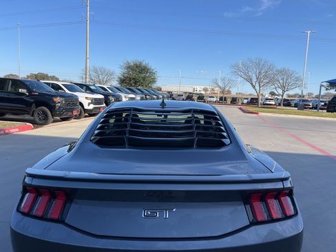 Used 2025 Ford Mustang GT image 4