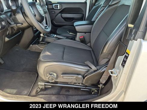 Used 2023 Jeep Wrangler Sport AWD/4WD image 13