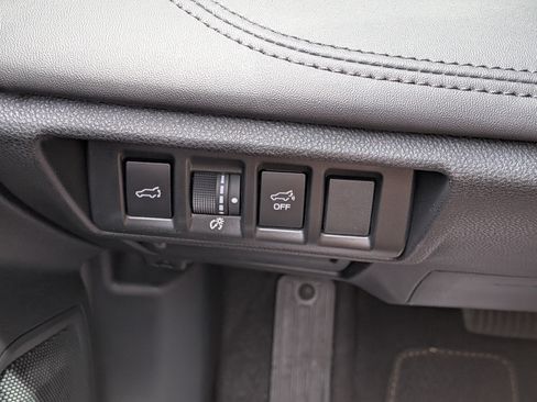 Used 2025 Subaru Outback Wilderness AWD/4WD image 23