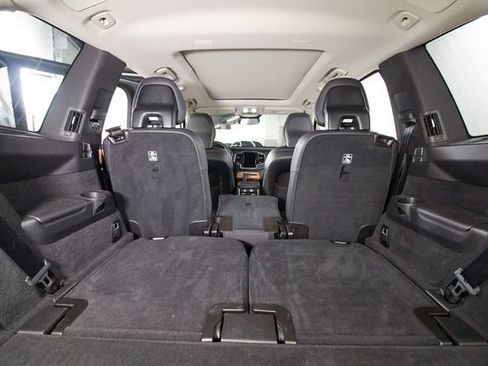 Certified 2023 Volvo XC90 B6 Plus w/ Protection Package Premier AWD/4WD image 19