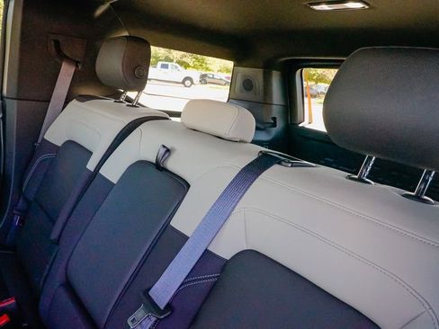 New 2026 GMC Hummer EV SUV image 11