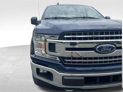 Used 2020 Ford F150 XLT w/ Equipment Group 302A Luxury AWD/4WD image 19