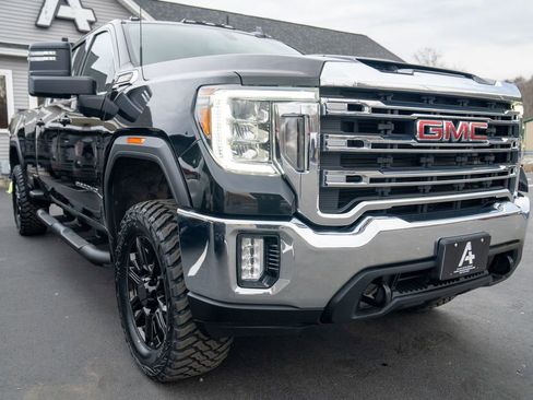 Used 2023 GMC Sierra 2500 SLE w/ SLE Convenience Package image 8