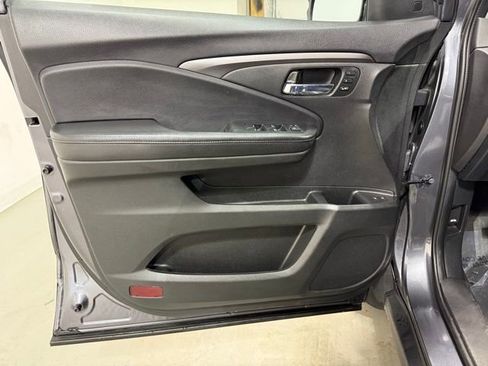 Used 2022 Honda Pilot Special Edition image 10