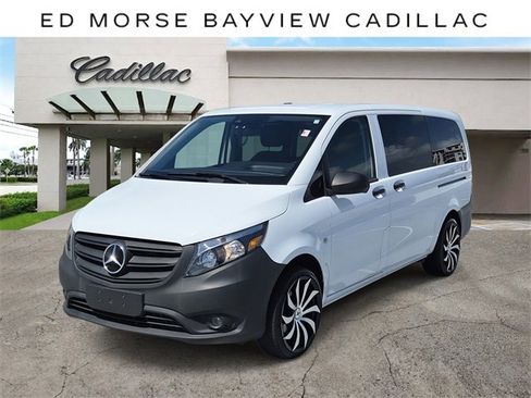 Used 2023 Mercedes-Benz Metris Passenger image 1
