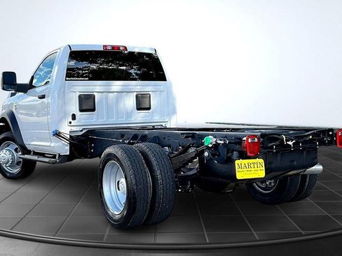 New 2026 RAM 5500 Tradesman w/ Chrome Appearance Group image 3