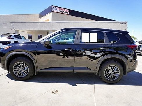 Certified 2023 Nissan Rogue S FWD image 8