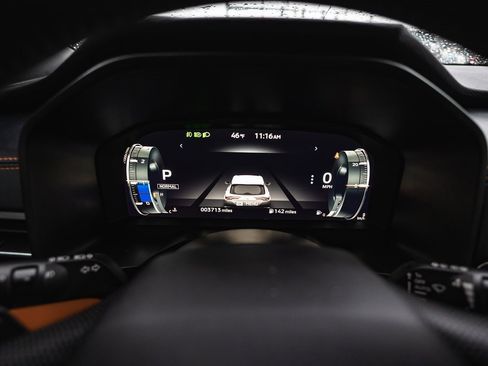 Used 2024 Mitsubishi Outlander SEL image 13