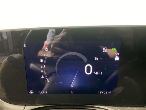 Used 2024 Buick Envista Preferred w/ Convenience I Package FWD image 15