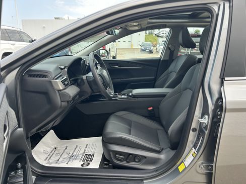 Certified 2025 Toyota Camry XLE FWD image 14