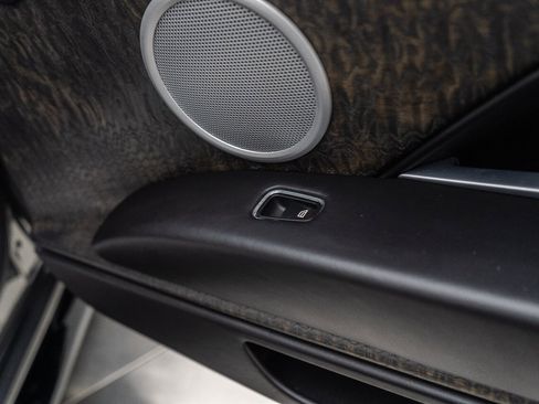 Used 2019 Aston Martin DB11 Volante image 67