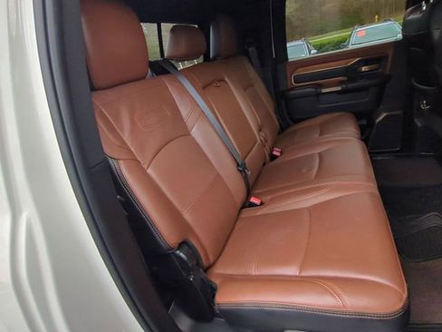 Certified 2022 RAM 3500 Limited image 37