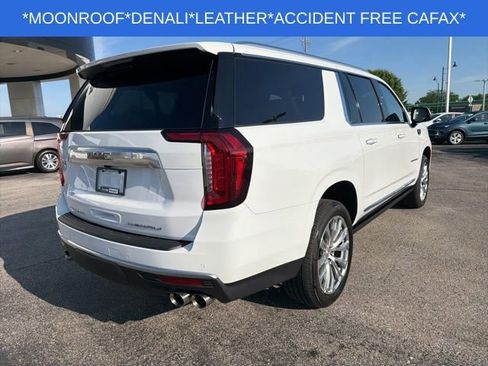 Used 2024 GMC Yukon XL Denali AWD/4WD image 13
