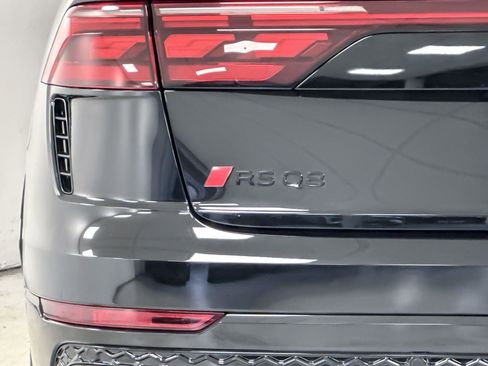 New 2025 Audi RS Q8 performance image 26