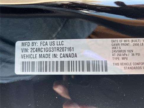 New 2026 Chrysler Pacifica Limited w/ S Appearance Package image 39