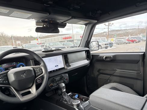 Used 2025 Ford Bronco 4-Door image 14