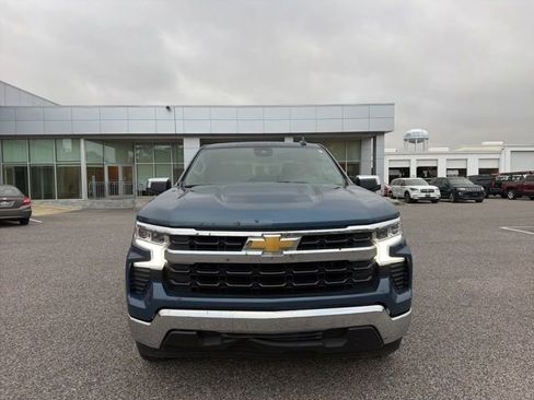 Used 2024 Chevrolet Silverado 1500 LT w/ Protection Package image 2