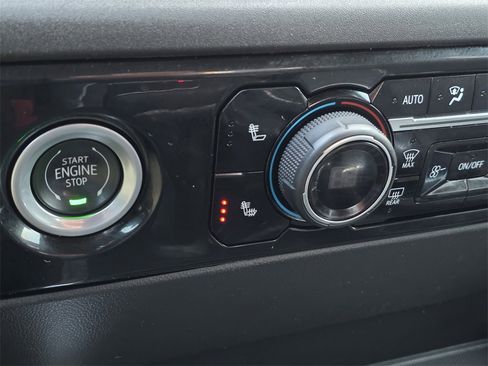 Used 2023 Chevrolet Silverado 1500 LT Trail Boss w/ LPO, Dark Essentials Package image 21