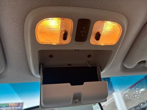 Used 2007 Mercury Milan Premier image 32