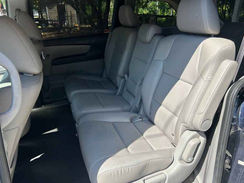 Used 2014 Honda Odyssey EX-L image 9