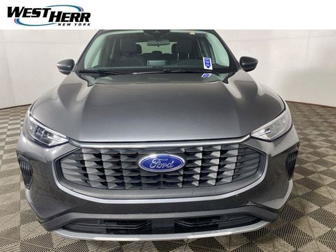 Used 2023 Ford Escape Active AWD/4WD image 25
