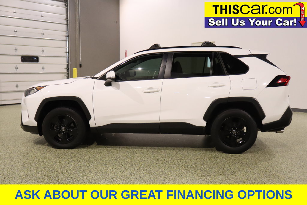 Used 2019 Toyota RAV4 XLE FWD image 6