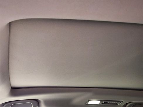 Certified 2021 Subaru Ascent Limited w/ Technology Package image 27