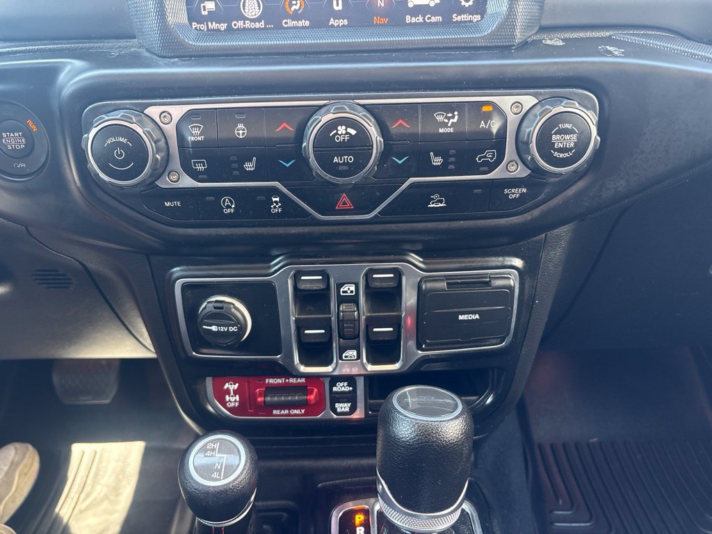 Used 2022 Jeep Gladiator Rubicon w/ Cold Weather Group AWD/4WD image 20