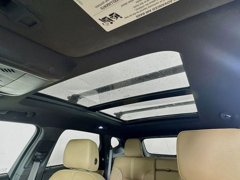 Used 2020 Chevrolet Blazer Premier w/ Driver Confidence II Package image 18