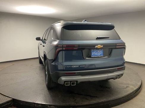 New 2026 Chevrolet Traverse LT w/ LPO, Floor Liner Package image 5