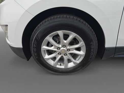 Used 2020 Chevrolet Equinox LT image 9