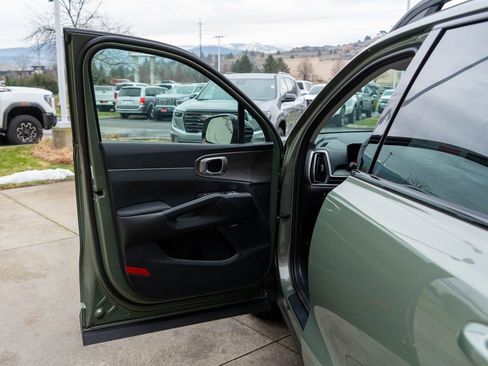 New 2026 Kia Sorento X-Line EX image 17