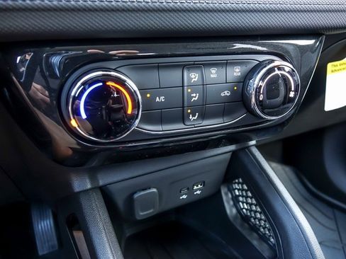 Used 2026 Chevrolet TrailBlazer LT w/ Driver Confidence Package image 25