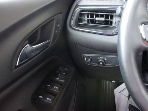 Used 2024 Chevrolet Equinox RS FWD image 25