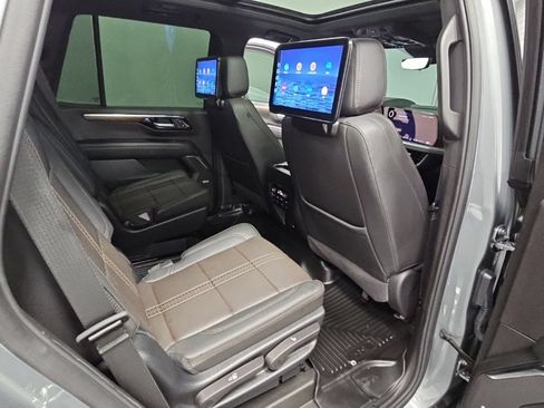 Used 2026 Chevrolet Tahoe High Country AWD/4WD image 40
