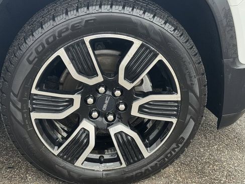 Used 2019 GMC Acadia SLT w/ LPO, Black Accent Package image 6