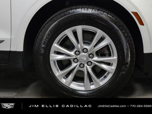 Used 2025 Cadillac XT5 Luxury FWD image 38