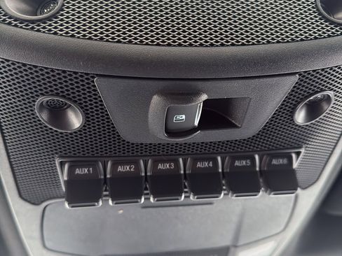 Certified 2022 Ford F250 Lariat w/ Black Appearance Package image 26