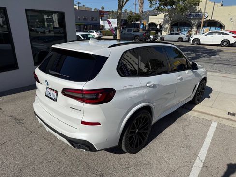 Used 2022 BMW X5 sDrive40i w/ M Sport Package RWD image 63