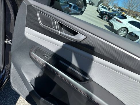 Certified 2025 Volkswagen Atlas Peak Edition SE image 31