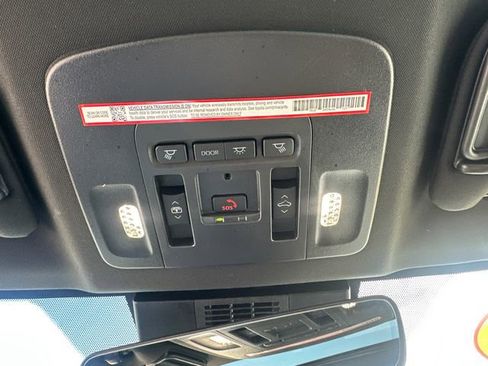 Used 2025 Toyota Camry XSE FWD image 43