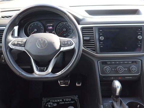Used 2021 Volkswagen Atlas SE w/ Panoramic Sunroof Package image 10
