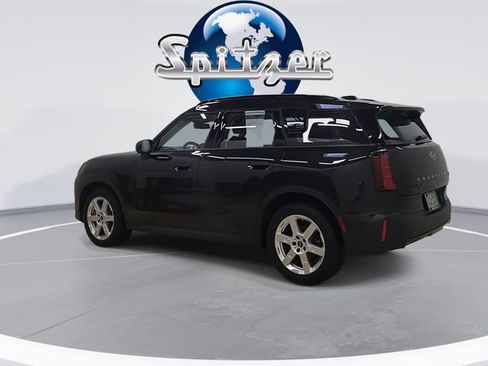 Used 2025 MINI Cooper Countryman S image 2